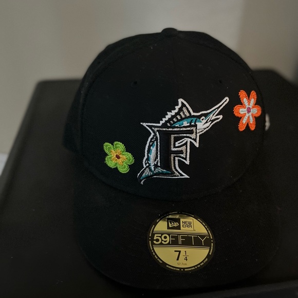 Hat bundle!!! - Picture 5 of 6